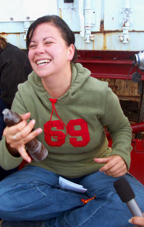 polish women practicing the correct use of condoms2
