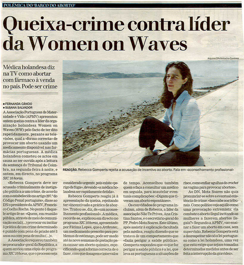 Queixa-crime contra líder da Women on Waves