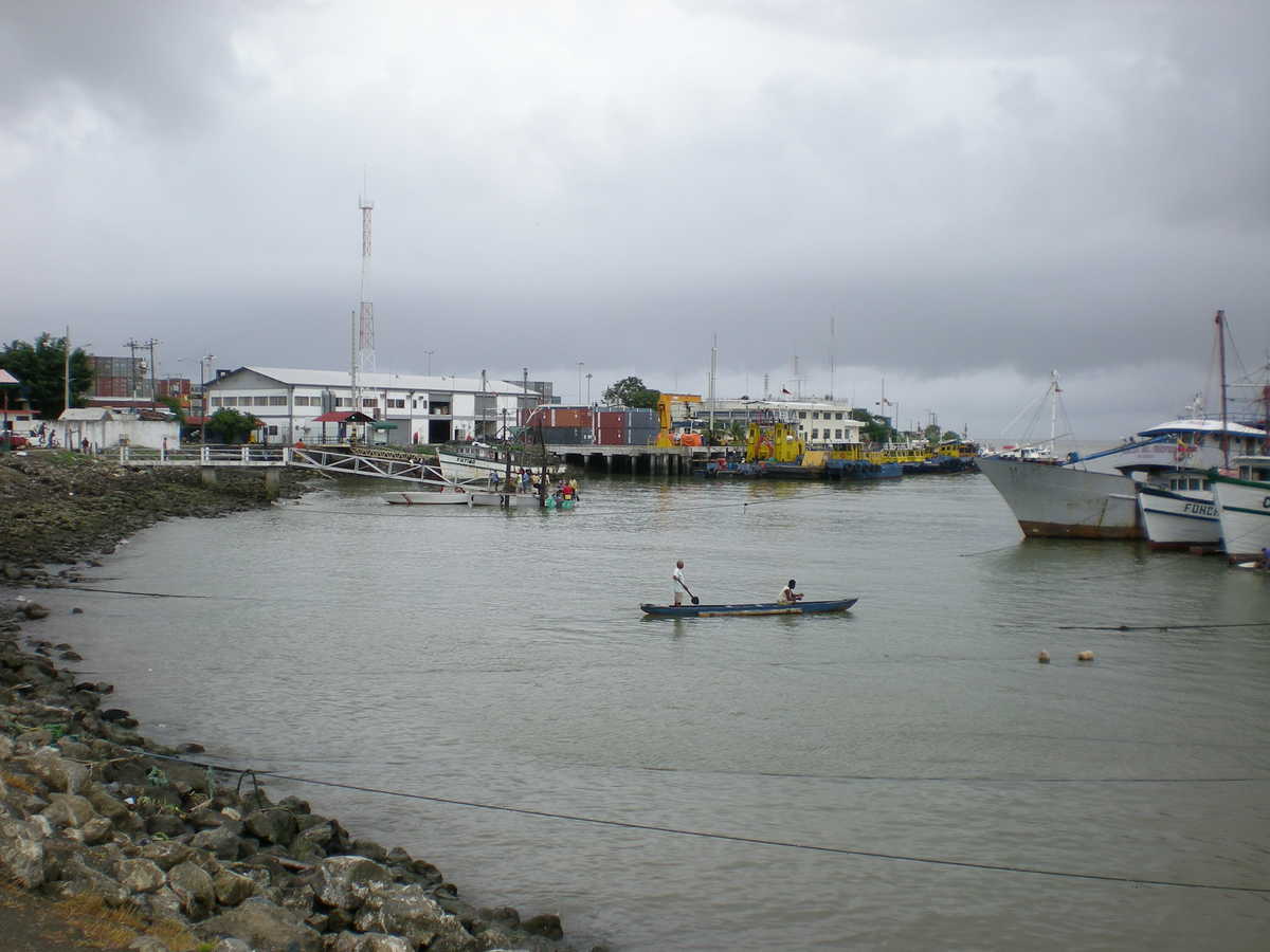 harbour esmeraldas