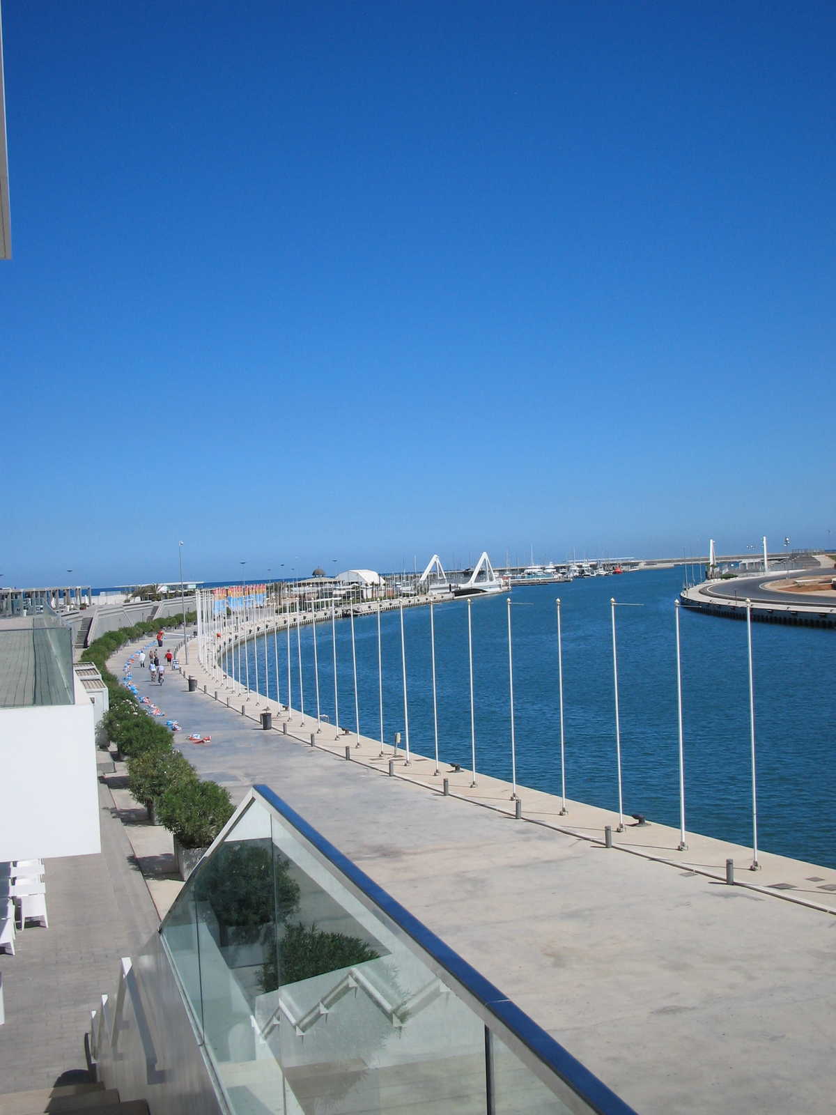 yacht harbor valencia 2