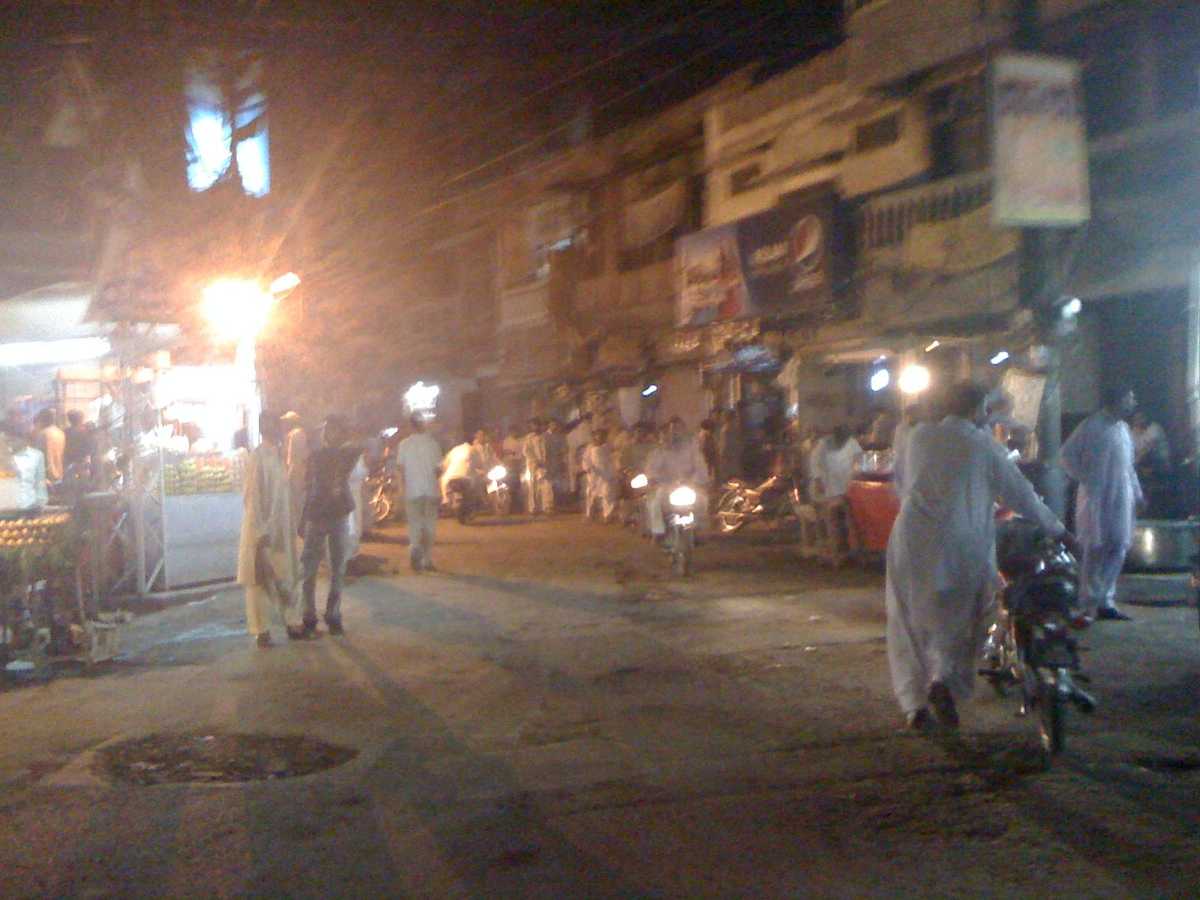 lahore at night