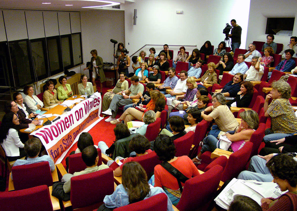 open discussion lisboa 04.09.04