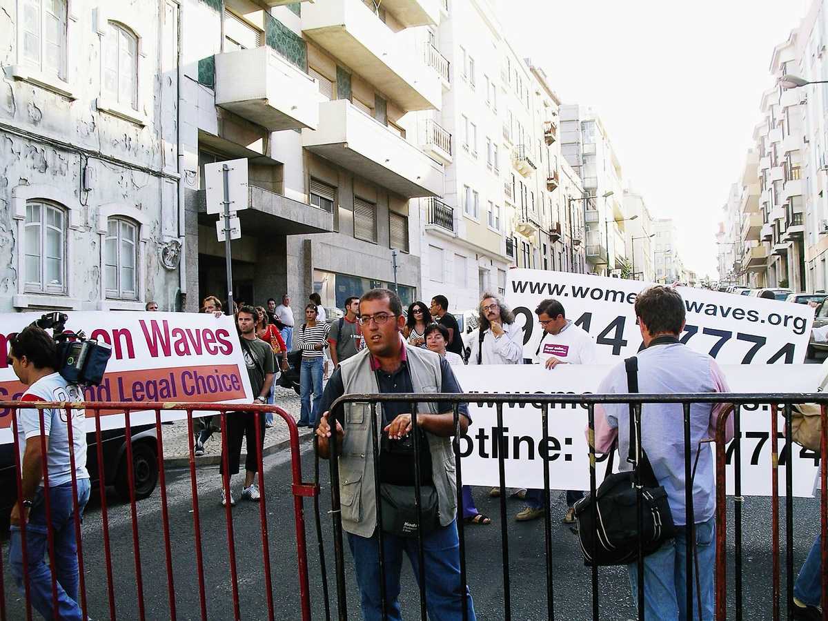 manifestation in Lisbon 2