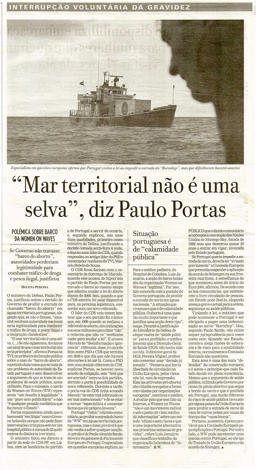 "Mar territorial não é uma selva", diz Paulo Portas