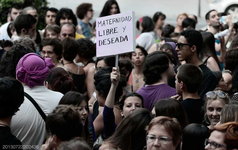Abortion protest in Spain (Flickr by Popicinio)
